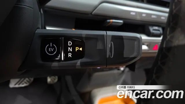 Kia EV3 — фото 9