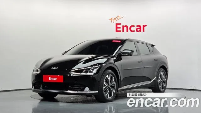 Kia EV6 — фото 1