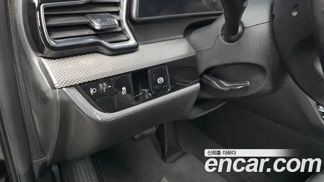 Kia Sportage — фото 17