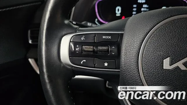 Kia Sportage — фото 28