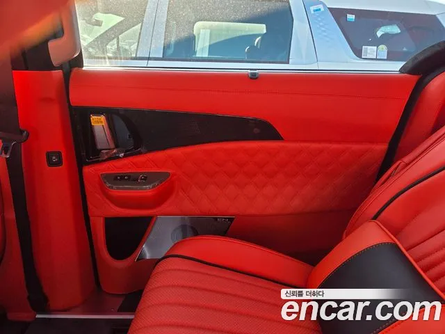 Kia Carnival — фото 11