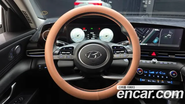 Hyundai Avante — фото 12