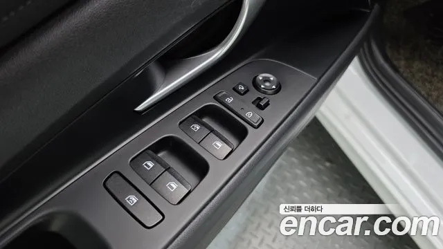Hyundai Avante — фото 13