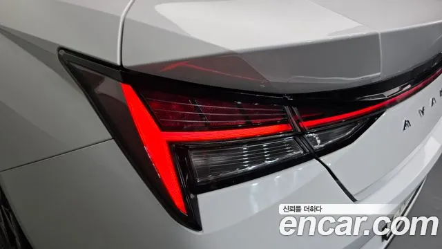 Hyundai Avante — фото 23