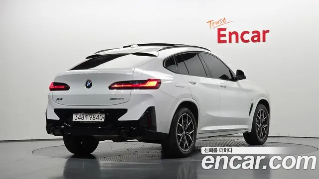 BMW X4 — фото 1
