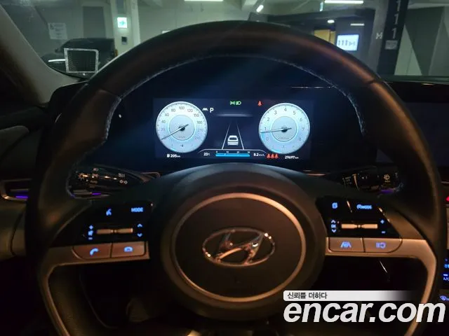 Hyundai Avante — фото 15