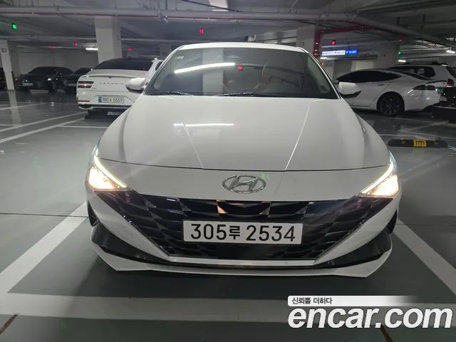 Hyundai Avante — фото 3
