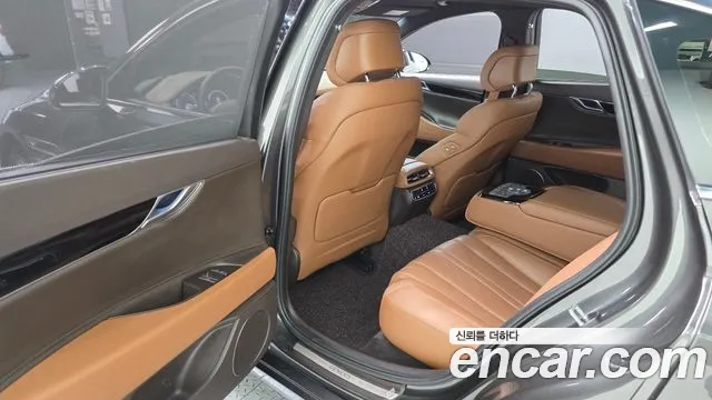 Genesis G80 — фото 11