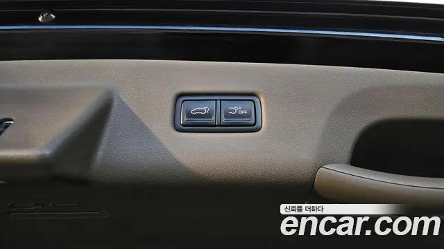 Kia Carnival — фото 30