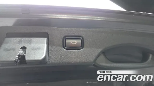 Kia Sorento — фото 17