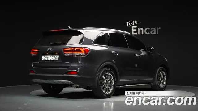 Kia Sorento — фото 2