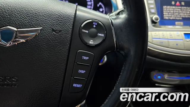 Hyundai Genesis — фото 17