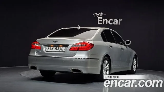 Hyundai Genesis — фото 2
