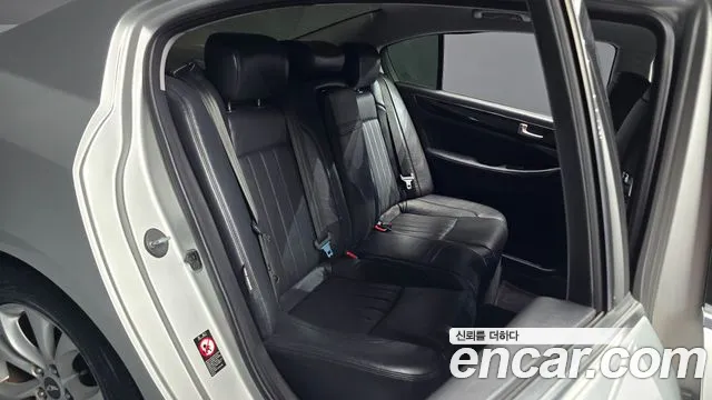 Hyundai Genesis — фото 26