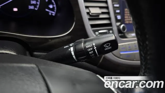 Hyundai Genesis — фото 28