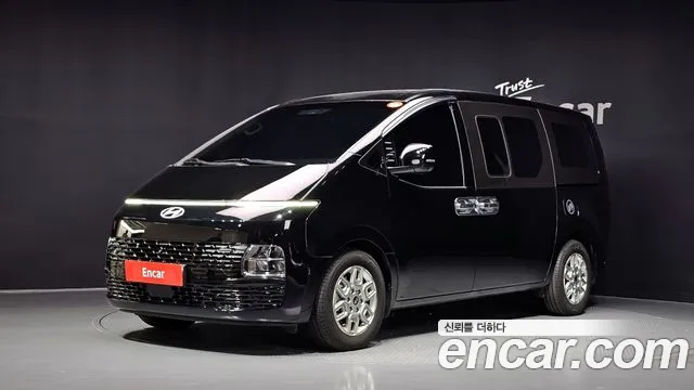 Hyundai Staria — фото 1