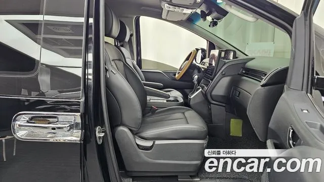 Hyundai Staria — фото 26