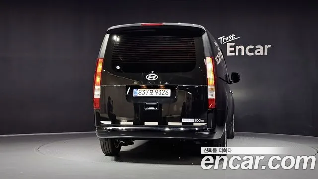 Hyundai Staria — фото 4