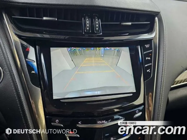 Cadillac CTS — фото 15