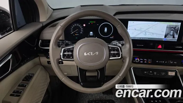 Kia Carnival — фото 13