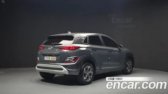 Hyundai Kona — фото 2