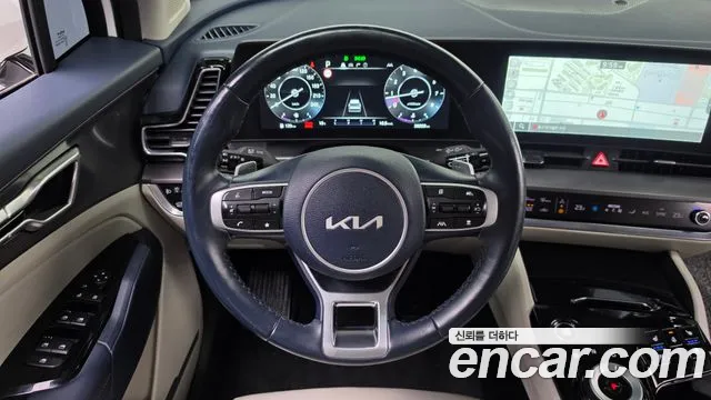 Kia Sportage — фото 12