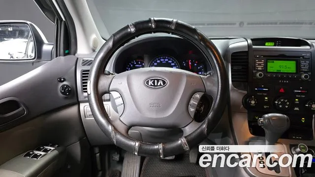 Kia Carnival — фото 13