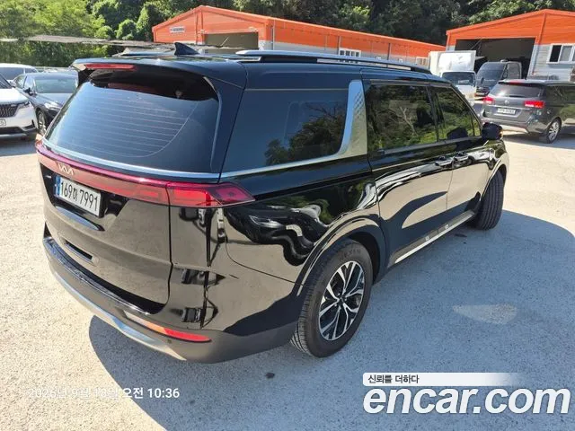 Kia Carnival — фото 2