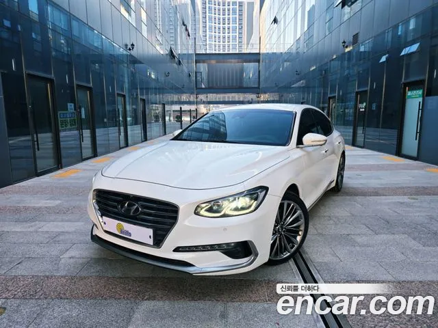 Hyundai Grandeur — фото 1