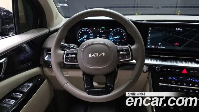 Kia Carnival — фото 13