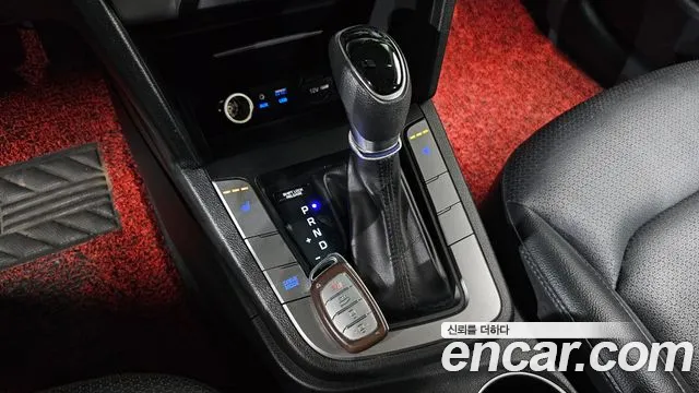 Hyundai Avante — фото 9