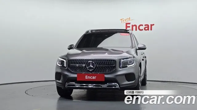 Mercedes-Benz GLB-Class — фото 2