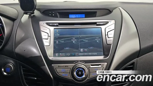 Hyundai Avante — фото 16