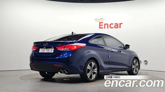 Hyundai Avante — фото 2