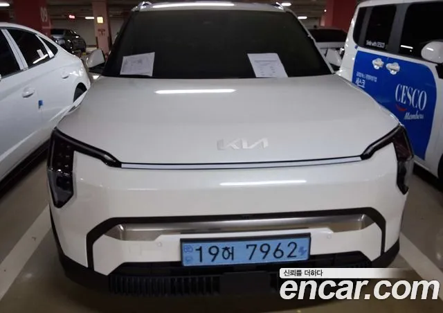 Kia EV3 — фото 9