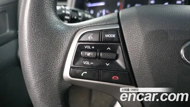 Hyundai Avante — фото 16