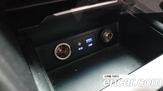 Hyundai Avante — фото 29