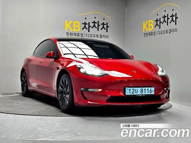 Tesla Model 3 — фото 2