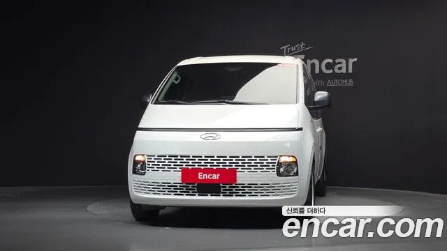 Hyundai Staria — фото 2