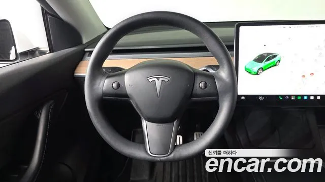 Tesla Model Y — фото 13