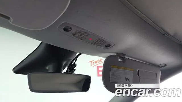 Tesla Model Y — фото 19