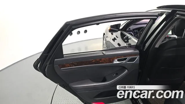 Hyundai Genesis — фото 25