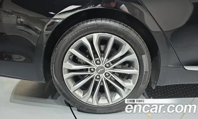 Hyundai Genesis — фото 4