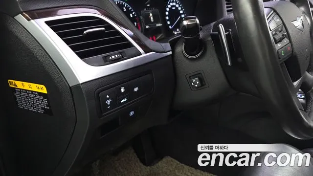 Hyundai Genesis — фото 41