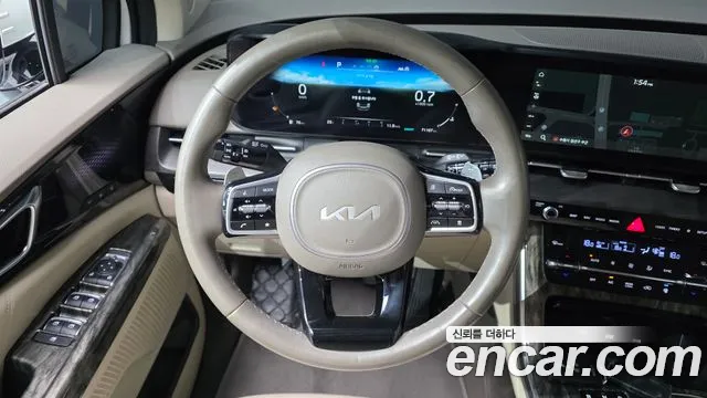 Kia Carnival — фото 14