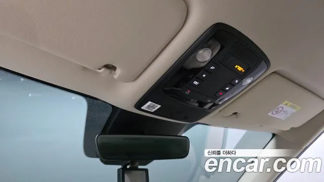 Kia Carnival — фото 18