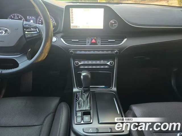 Hyundai Grandeur — фото 14