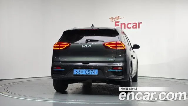 Kia Niro — фото 4