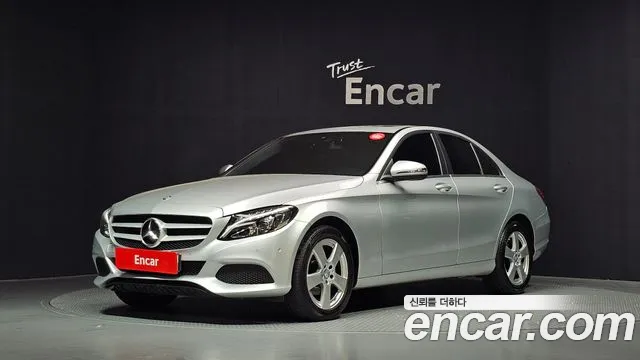 Mercedes-Benz C-Class — фото 1