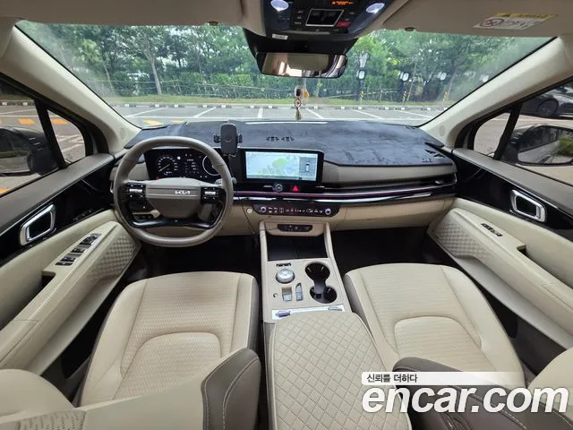 Kia Carnival — фото 14